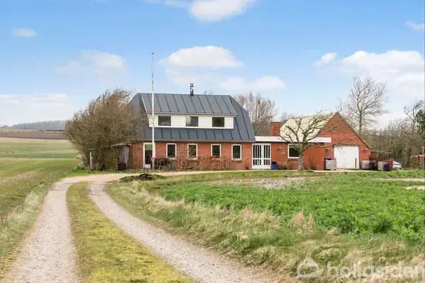Villa på Hovedgaden 174, 7752 Snedsted