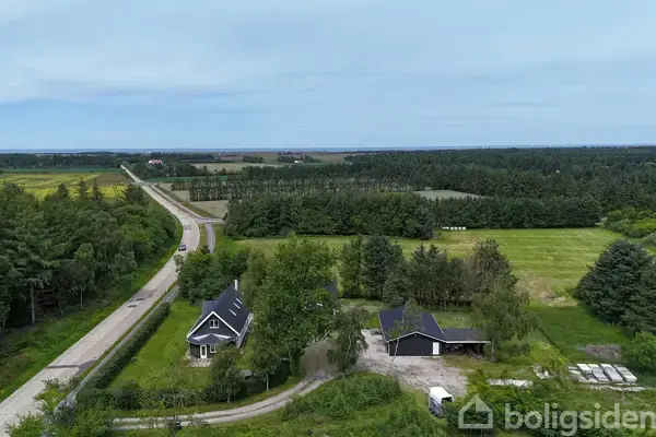 Villa på Strandvejen 52, 9460 Brovst