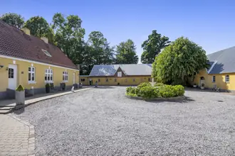 Landejendom på Sdr. Kirkevej 56, Præstbro, 9330 Dronninglund
