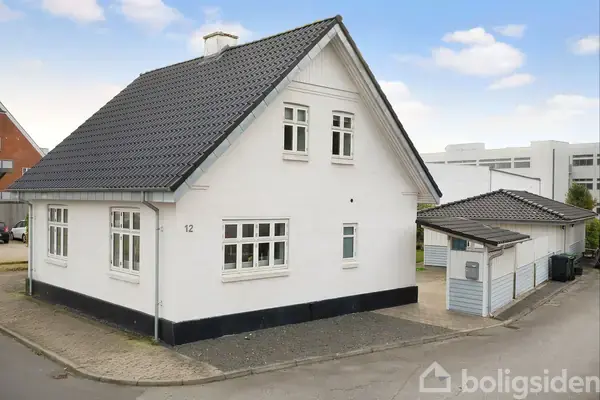 Villa på Hunsballevej 12, 7500 Holstebro