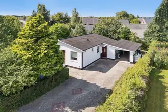 Villa på Solvænget 1, 8723 Løsning