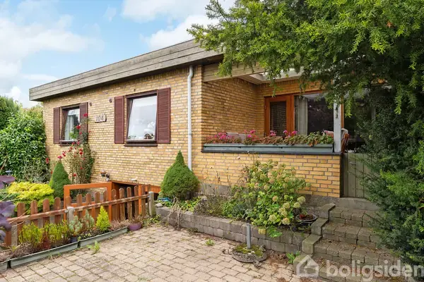 Villa på Agtoftsvej 104, 6400 Sønderborg
