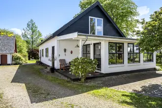 Landejendom på Grågårdevej 13, Gråskov, 8620 Kjellerup