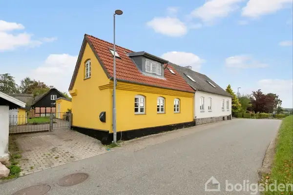 Villa på Kirkepladsen 3, 8541 Skødstrup