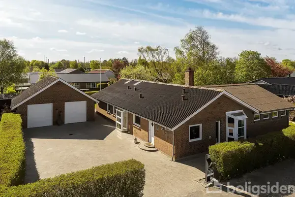 Villa på Emil Reesens Vej 64, 7500 Holstebro