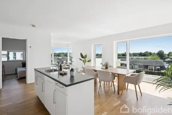 Ejerlejlighed på Guldborgvej 11, 2. th., 2660 Brøndby Strand