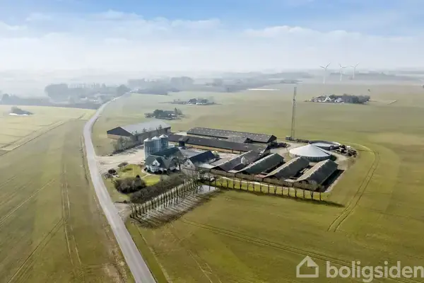 Svinegård/-jord på Pederskervejen 10, 3730 Nexø