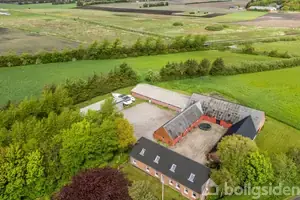 Landejendom på Heager Engvej 4, 6950 Ringkøbing