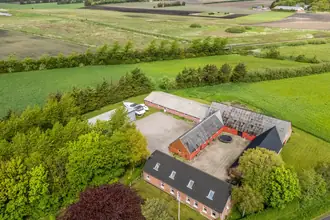 Landejendom på Heager Engvej 4, No, 6950 Ringkøbing