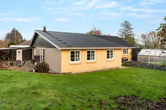 Villa på Bankevejen 93, 4750 Lundby