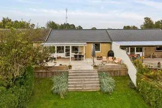 Rækkehus på Skrænten 43, Næsby, 5270 Odense N