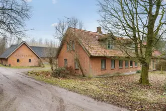 Landejendom på Kjærgårdsvej 8, Sparkær, 8800 Viborg