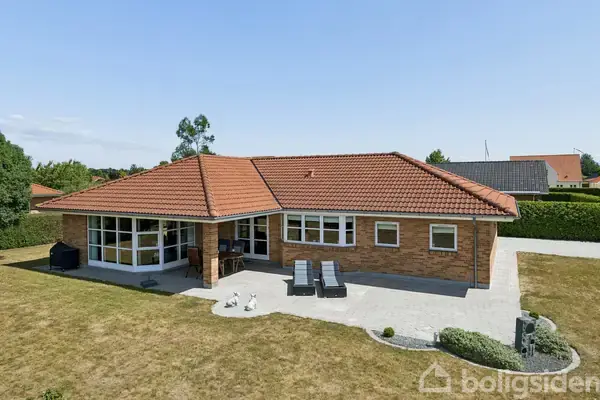 Villa på Pandebjergvej 54, 4800 Nykøbing F