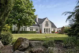 Villa på Søballevej 79, Næsbyhoved-Broby, 5270 Odense N