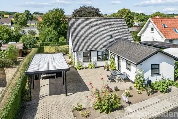 Villa på Højvangsvej 8, 9574 Bælum