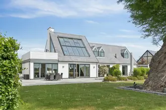 Villa på Maglebæk Søpark 27, 2660 Brøndby Strand