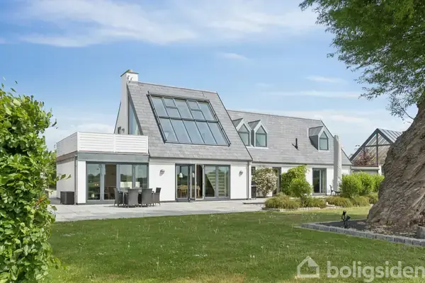 Villa på Maglebæk Søpark 27, 2660 Brøndby Strand
