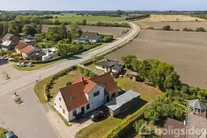 Villa på Bygaden 1, 4750 Lundby