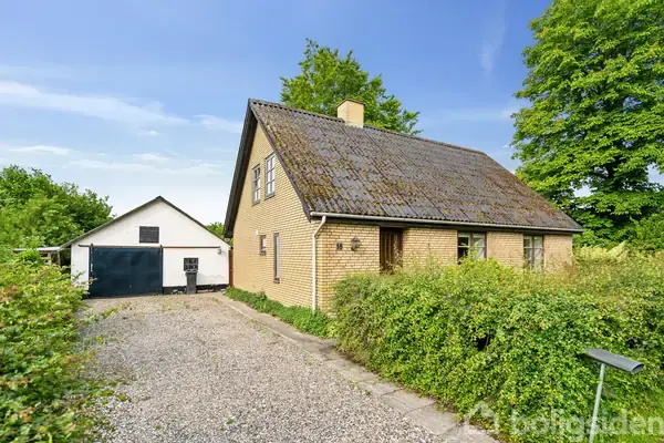 Villa på Ajstrupvej 16, 9381 Sulsted