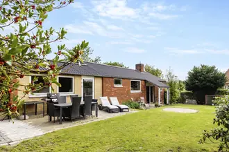 Villa på Fruevej 59, 2870 Dyssegård