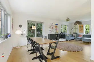 Villa på Guldagervej 34, 2720 Vanløse