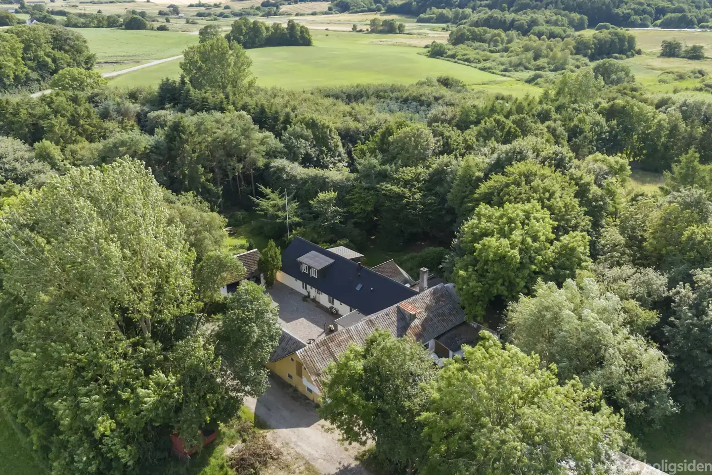 Landejendom på Skibstedbrovej 28, 9293 Kongerslev