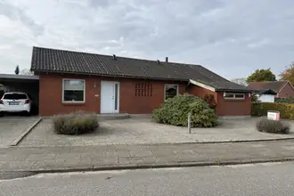 Helårsgrund på Agervænget 5, 7400 Herning