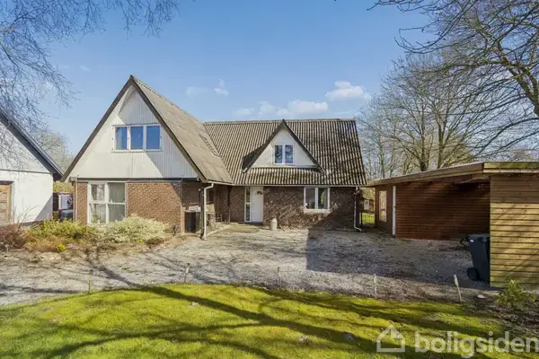 Villa på Strandvejen 302, 9340 Asaa
