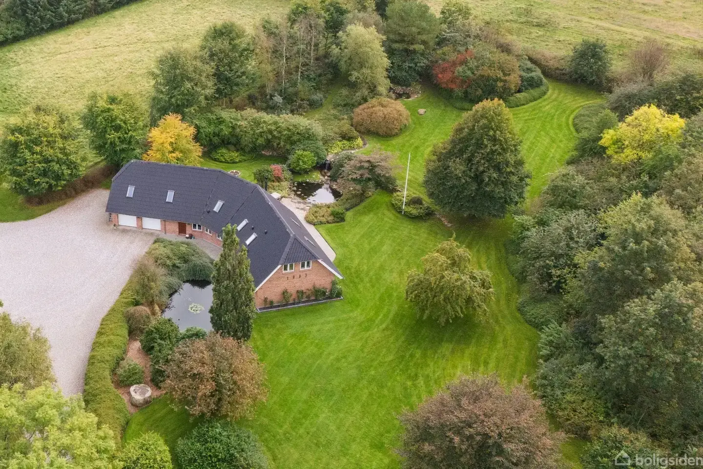 Landejendom på Løgagervej 38 og 44A, 6973 Ørnhøj