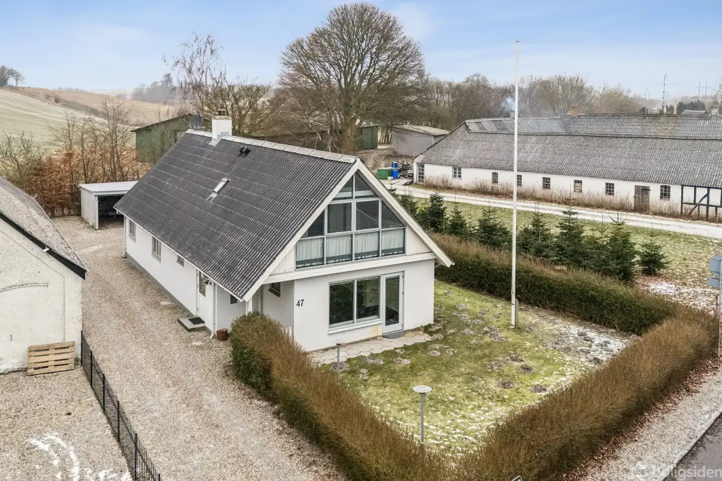 Lys og indbydende bolig, tæt på Glamsbjerg