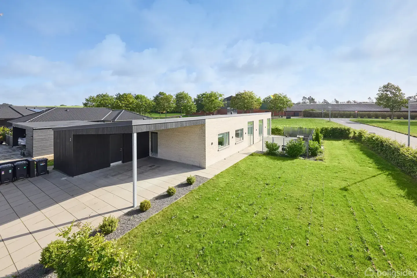 Casa, 178 m², terreno 736 m²