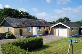 Villa på Rønnebærvej 26, 7741 Frøstrup