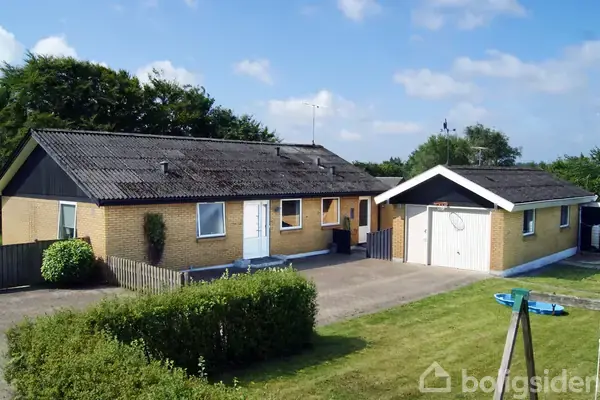Villa på Rønnebærvej 26, 7741 Frøstrup