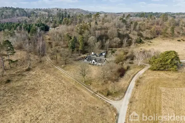 Landejendom på Provstskovvej 15, 8400 Ebeltoft