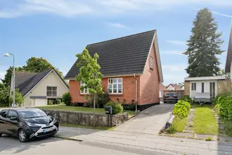 Villa på Hødersvej 4, Bolbro, 5200 Odense V