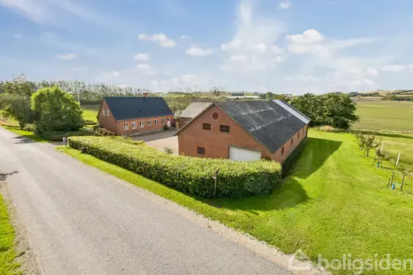 Landejendom på Grydhøjvej 19, 7950 Erslev