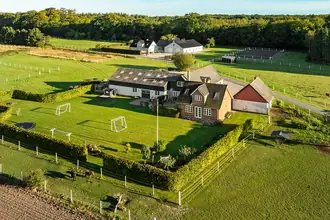 Villa på Rejnstrupvej 8, Rejnstrup, 4640 Faxe
