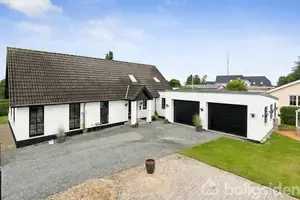 Villa på Violvænget 3, 5792 Årslev