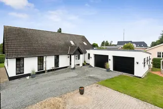 Villa på Violvænget 3, Nørre Lyndelse, 5792 Årslev