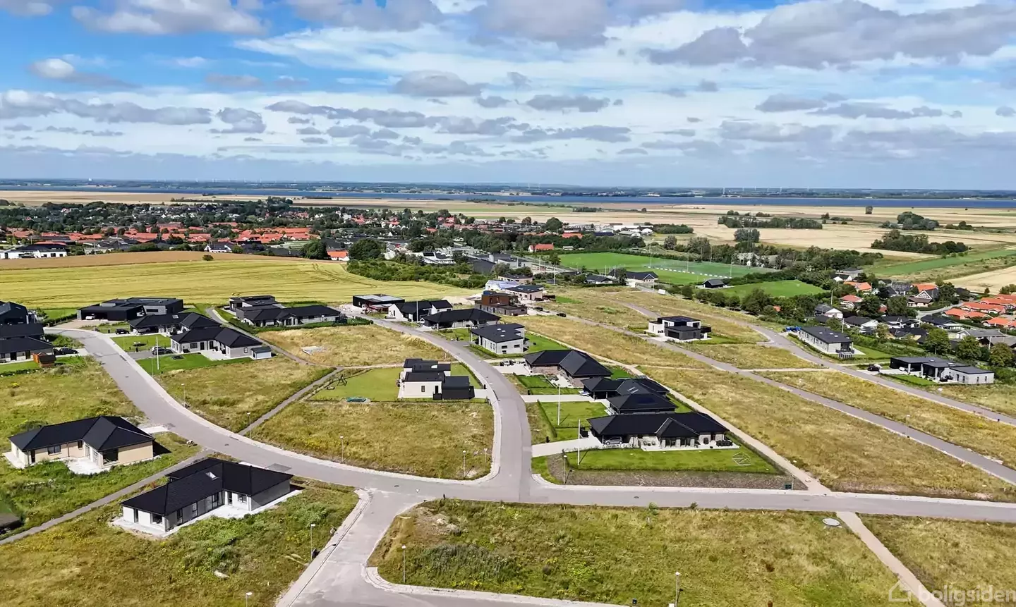 Helårsgrund på Kildebækhøj 82, 9280 Storvorde