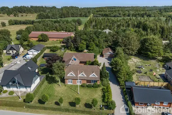 Landejendom på Volsted Bygade 19, 9530 Støvring