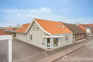 Villa på Kirkegade 3, 6940 Lem St