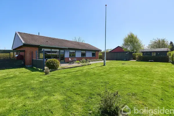 Villa på Smedesvinget 16, 3390 Hundested