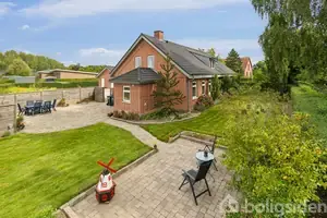 Villa på Sønderbro 6, 8310 Tranbjerg J