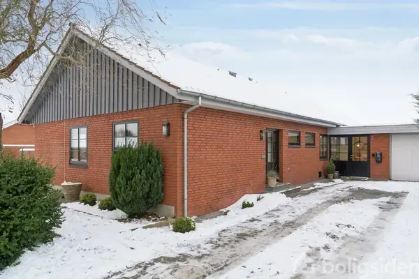 Villa på Kærvænget 17, 8310 Tranbjerg J