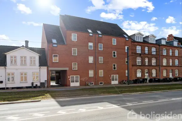Studiebolig i Odense C med p-plads
