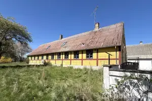 Landejendom på Springbakkevejen 4, 3720 Aakirkeby