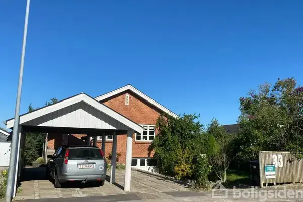 Villa på Aalborggade 33, 8940 Randers SV