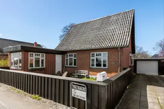 Villa på Strandvejen 72, 4654 Faxe Ladeplads