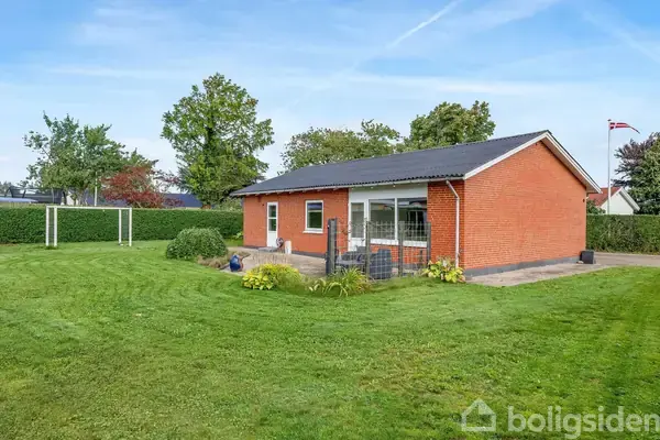 Villa på Idrætsvej 10, 7500 Holstebro